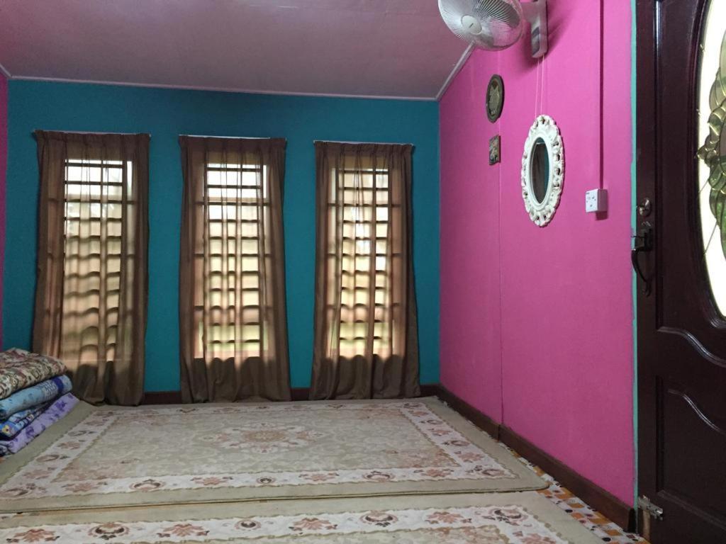 Seri Pengkalan Homestay Бачок Экстерьер фото